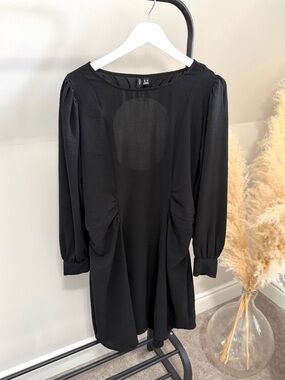Vero Moda Black Long Sleeve Dress – Size 16 | Open Back Detail